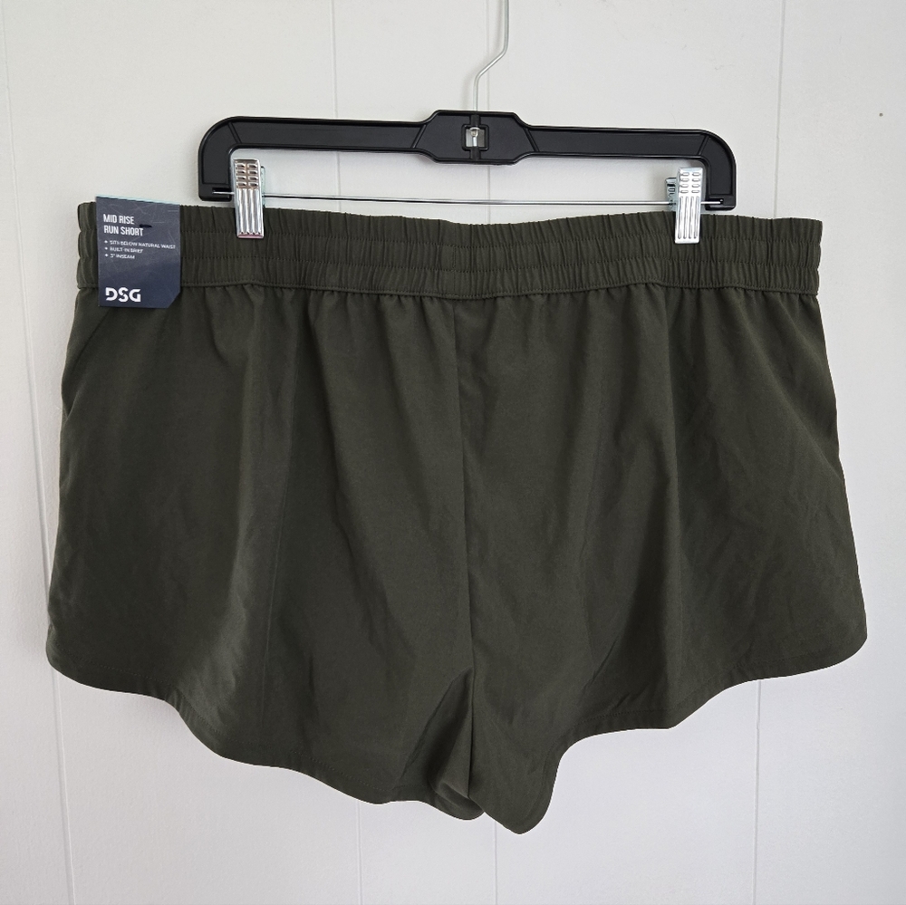 DSG Mid Rise Run Shorts - Picture 5 of 7